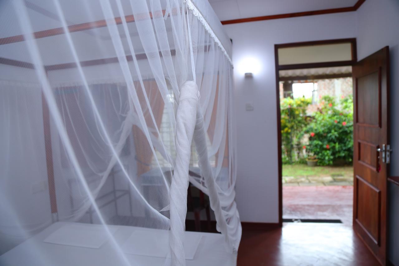 Holiday Home Bentota Exterior foto