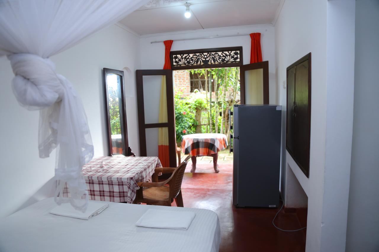 Holiday Home Bentota Exterior foto
