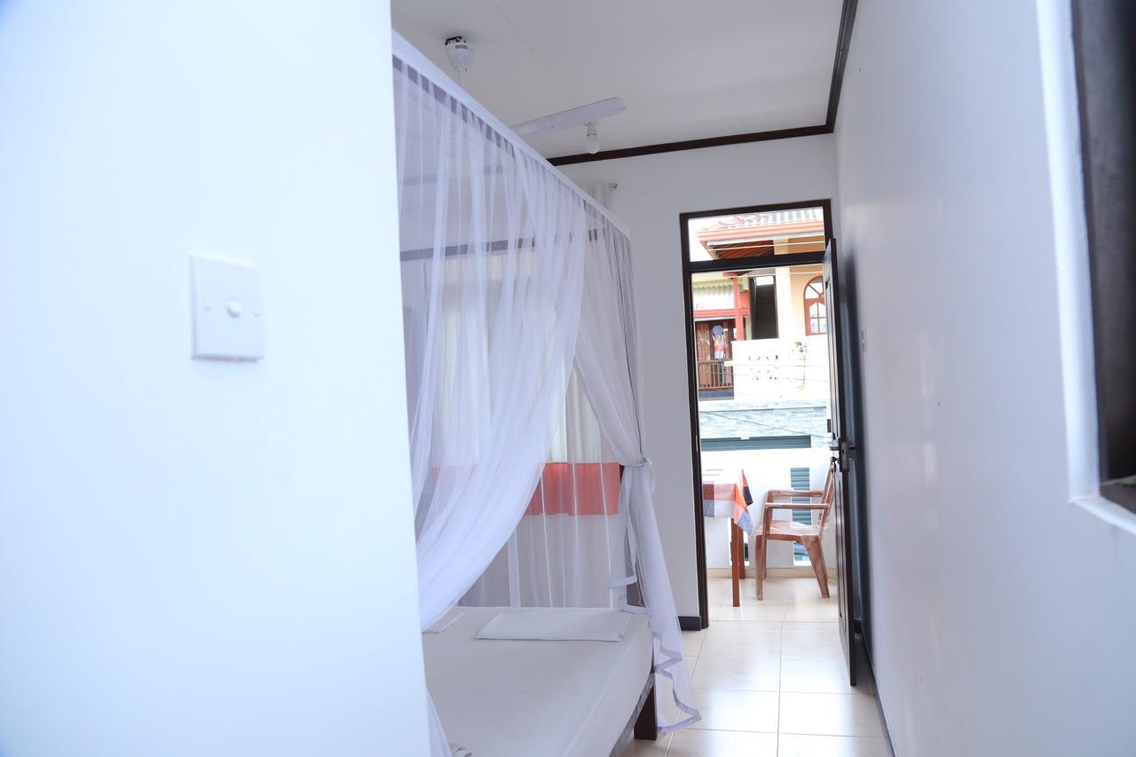 Holiday Home Bentota Exterior foto